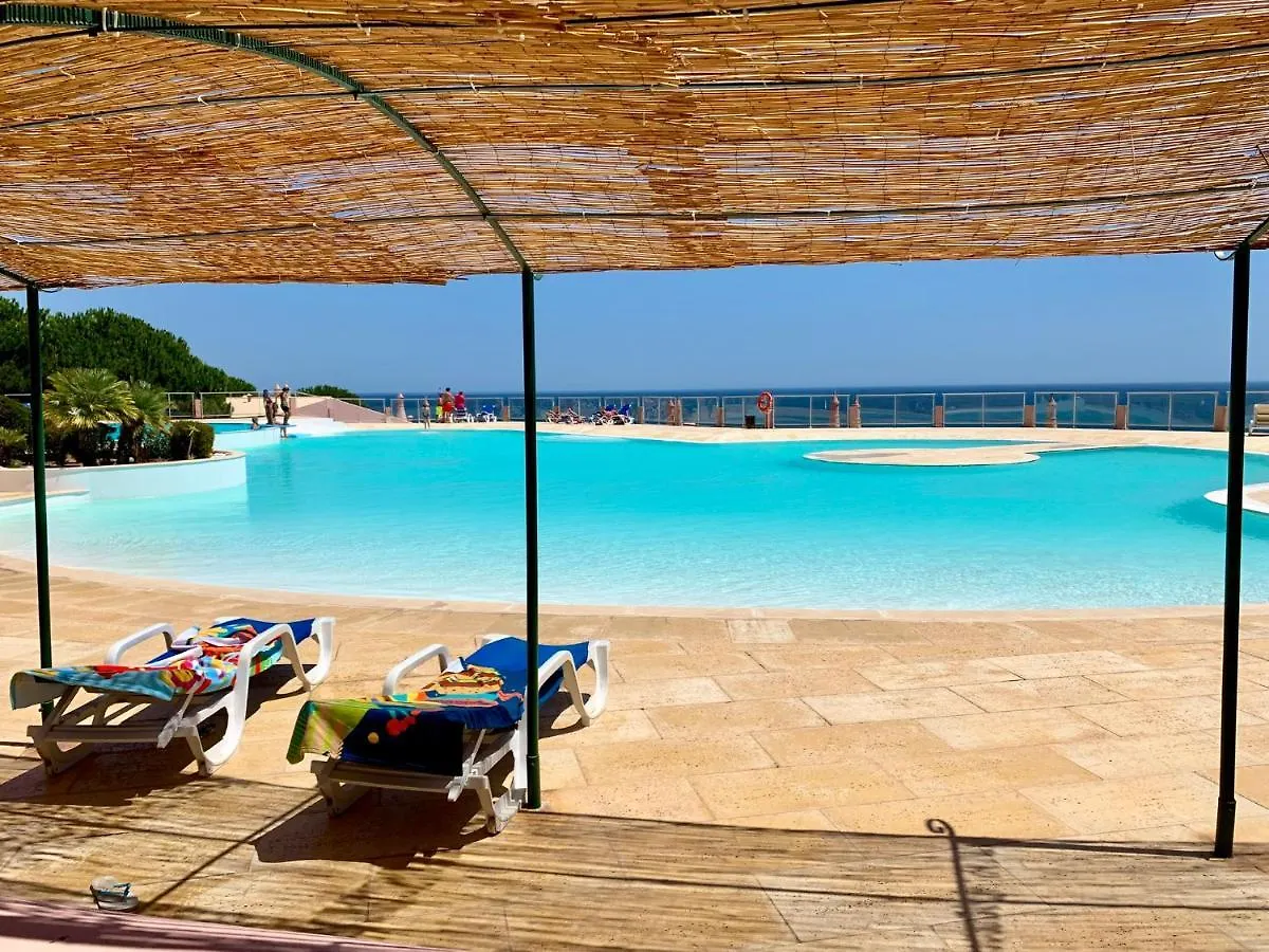 Holiday home Casadaluz 86: Porto Dona Maria Oceanfront Retreat Villa
